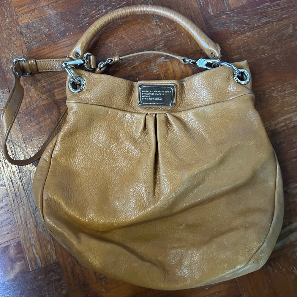 Marc Jacobs Leather Hobo Shoulder Bag